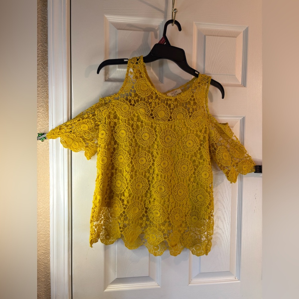Chocolate USA Women L Top Crotchet Knit Floral Sheer Geometric (DAMAGED STAINED)